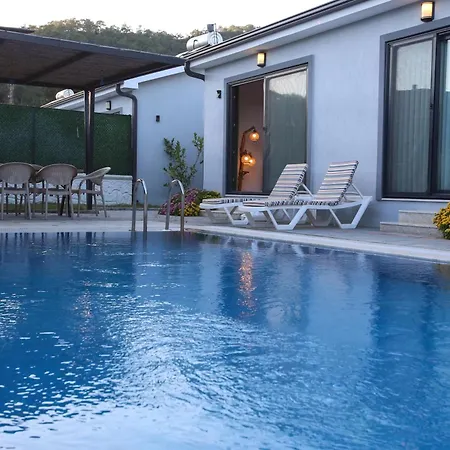 Talia Villalari Вилла Фетхие