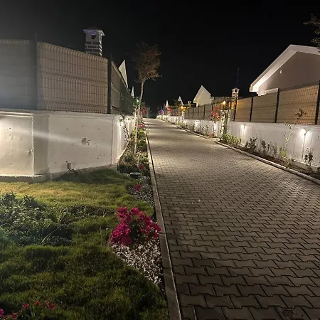 Talia Villalari * פאטהיה