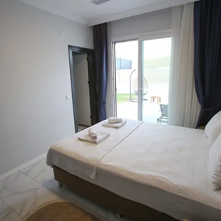 Talia Villalari Βίλα