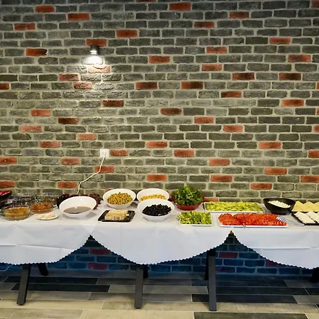 Talia Villalari Φετιγιέ