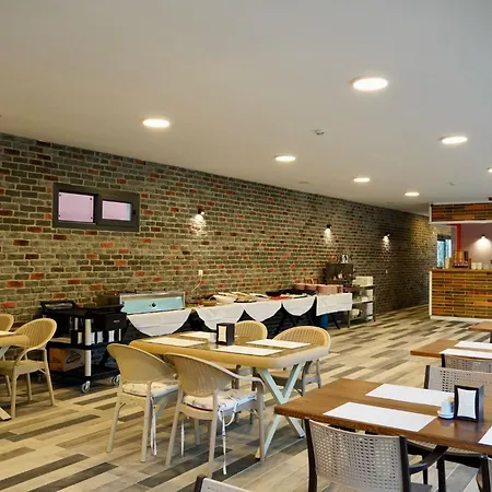 Talia Villalari פאטהיה