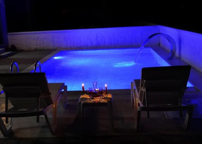 Talia Villalari Villa Fethiye