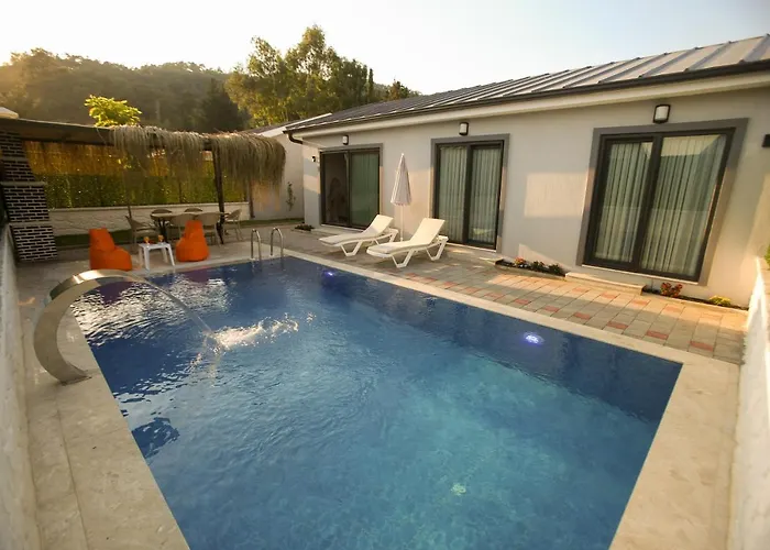 Talia Villalari Fethiye